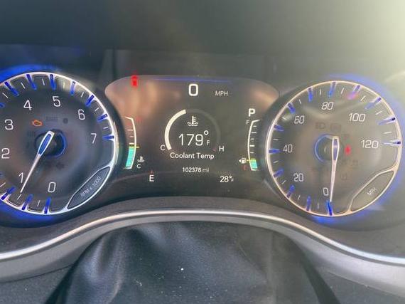 CHRYSLER PACIFICA 2018 2C4RC1GG1JR228376 image CHRYSLER PACIFICA 2018 2C4RC1GG1JR228376 image