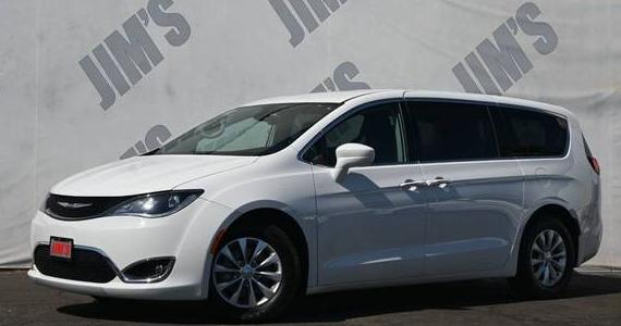 CHRYSLER PACIFICA 2018 2C4RC1FG9JR212198 image CHRYSLER PACIFICA 2018 2C4RC1FG9JR212198 image