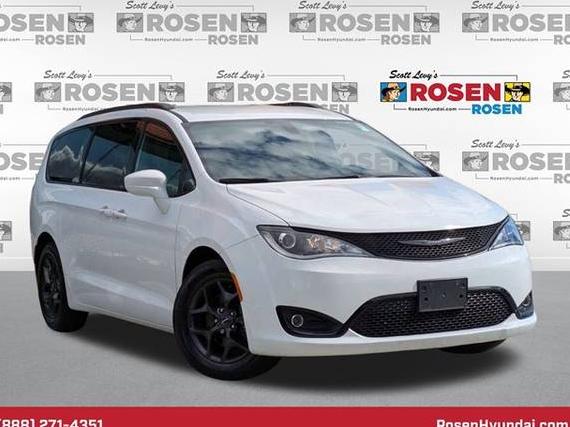 CHRYSLER PACIFICA 2018 2C4RC1EG5JR332808 image