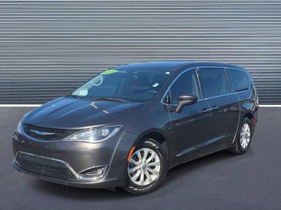 CHRYSLER PACIFICA 2018 2C4RC1FG1JR247883 image