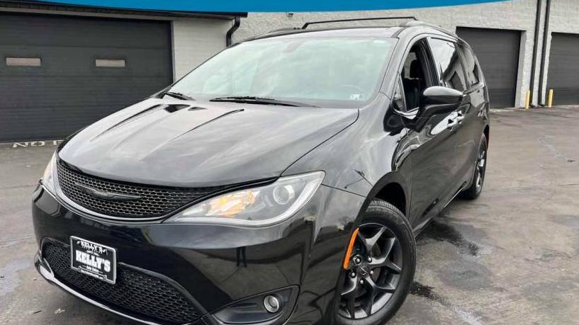 CHRYSLER PACIFICA 2018 2C4RC1BG1JR261451 image