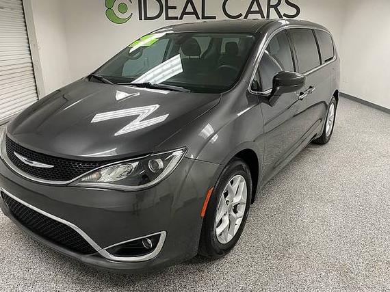 CHRYSLER PACIFICA 2018 2C4RC1FG4JR159040 image