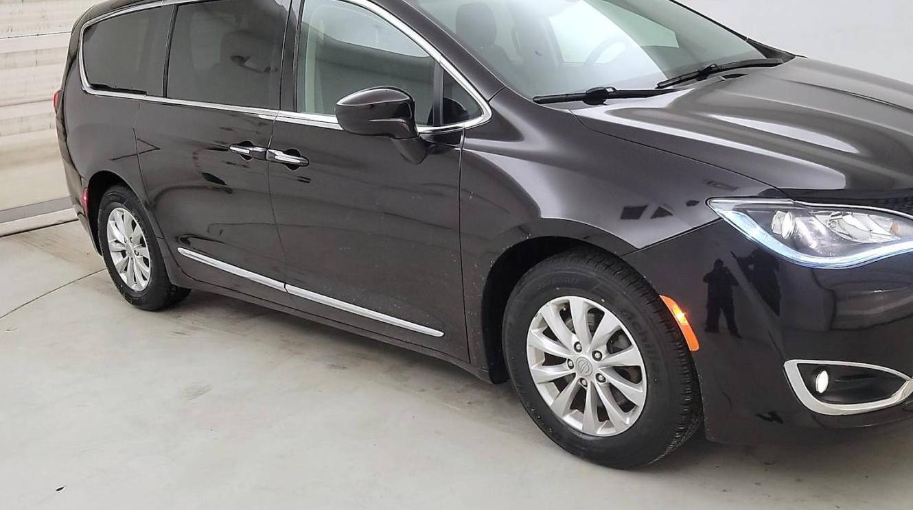 CHRYSLER PACIFICA 2018 2C4RC1BG2JR234775 image