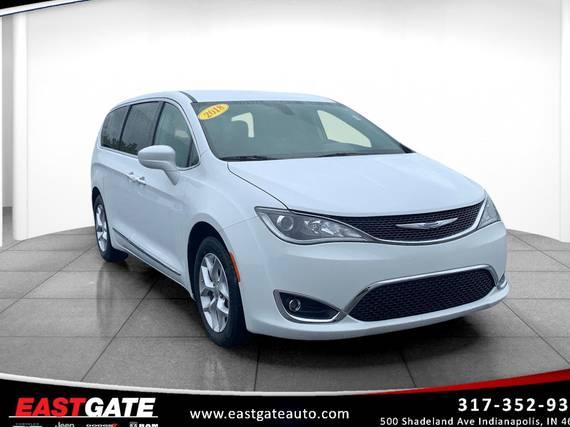CHRYSLER PACIFICA 2018 2C4RC1FG0JR174148 image