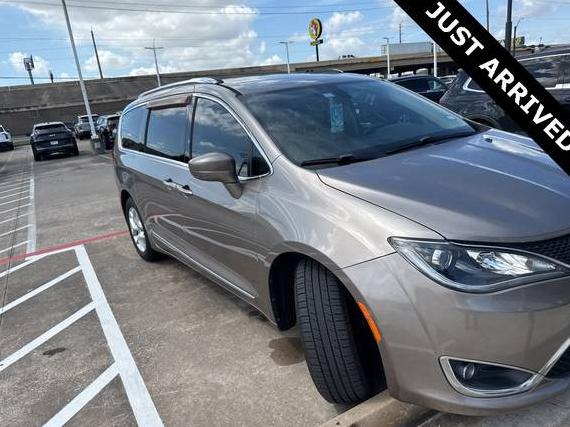 CHRYSLER PACIFICA 2018 2C4RC1EGXJR109731 image