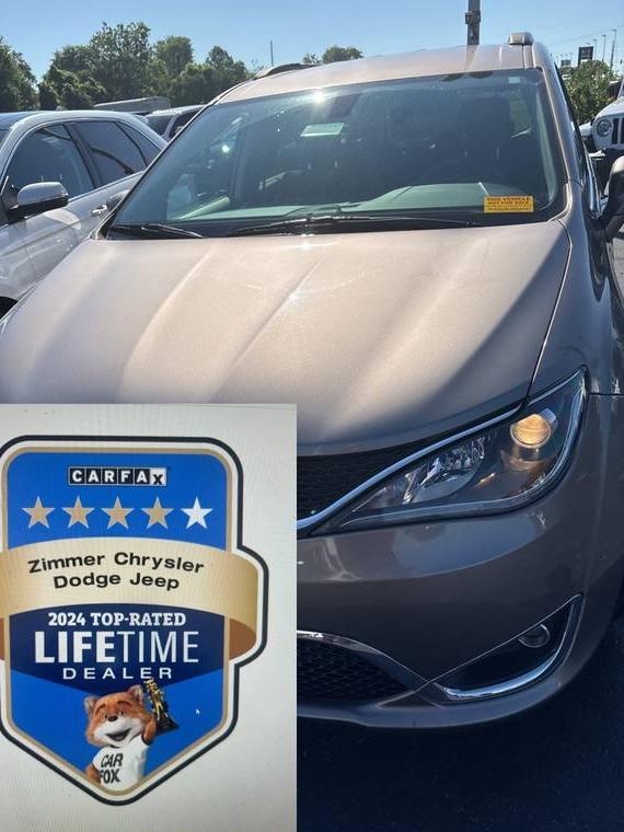 CHRYSLER PACIFICA 2018 2C4RC1FG5JR106055 image