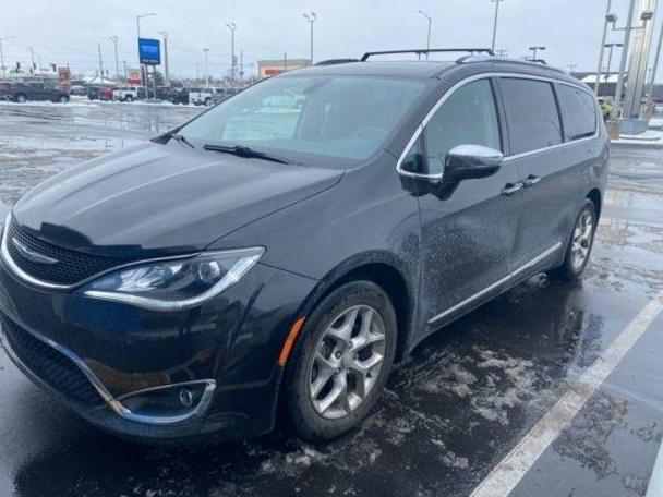 CHRYSLER PACIFICA 2018 2C4RC1GG3JR289471 image