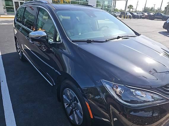 CHRYSLER PACIFICA 2018 2C4RC1N79JR272970 image