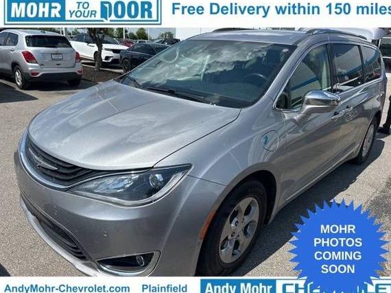 CHRYSLER PACIFICA 2018 2C4RC1N76JR169635 image
