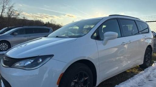 CHRYSLER PACIFICA 2018 2C4RC1BG0JR306475 image