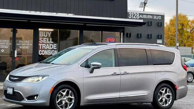 CHRYSLER PACIFICA 2018 2C4RC1GG2JR185697 image