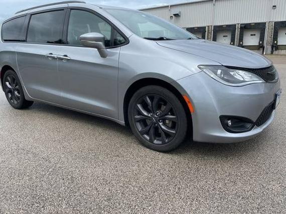 CHRYSLER PACIFICA 2018 2C4RC1GG5JR164939 image