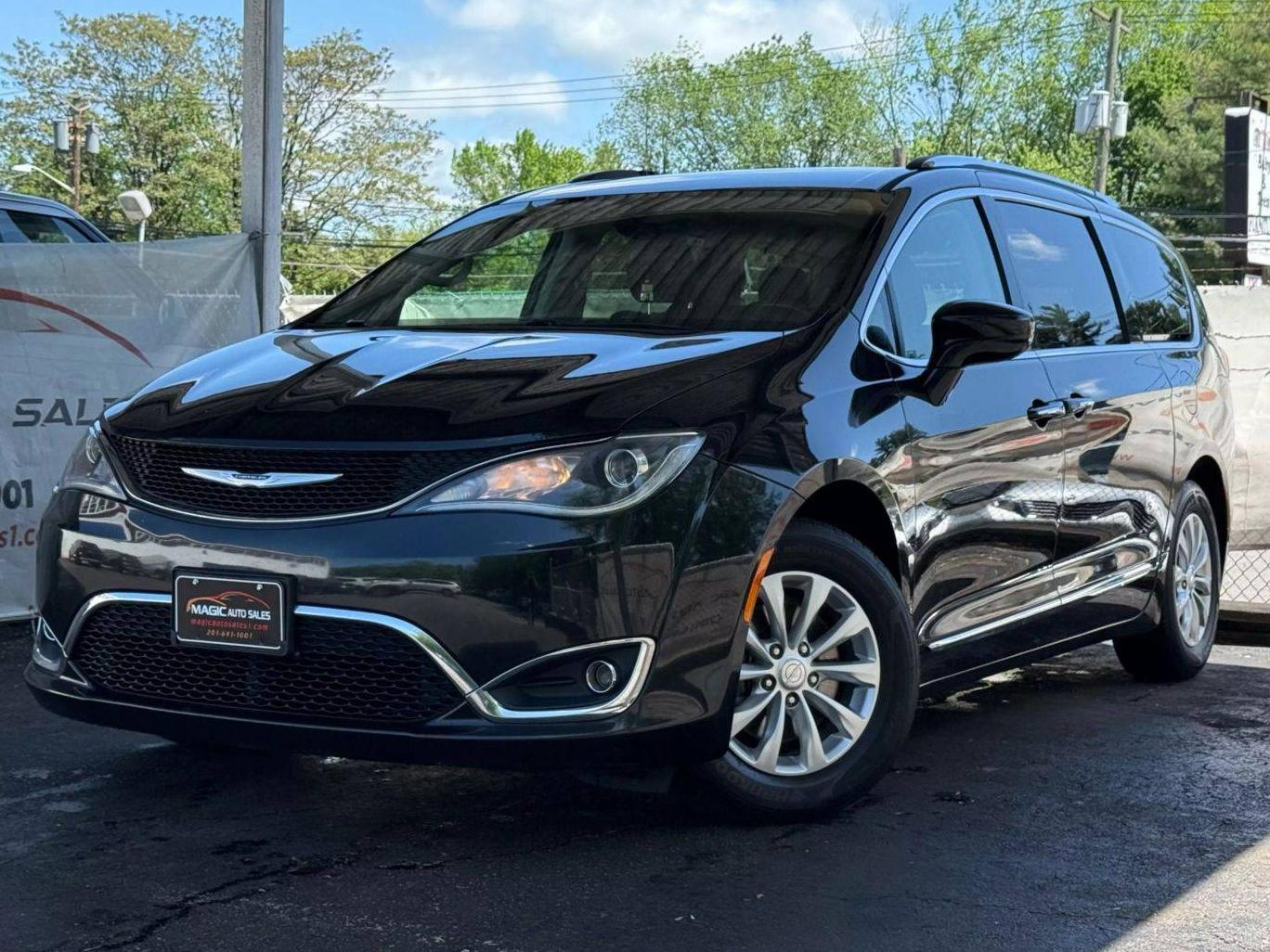 CHRYSLER PACIFICA 2018 2C4RC1BG8JR104869 image CHRYSLER PACIFICA 2018 2C4RC1BG8JR104869 image