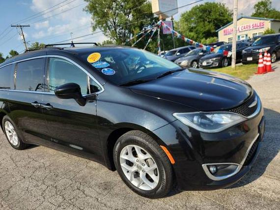 CHRYSLER PACIFICA 2018 2C4RC1FGXJR127595 image