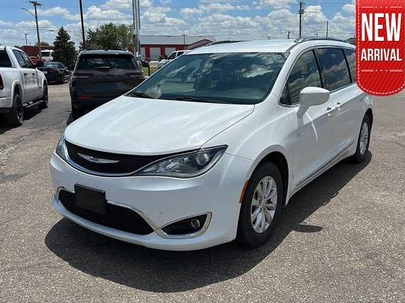CHRYSLER PACIFICA 2018 2C4RC1BG1JR246321 image