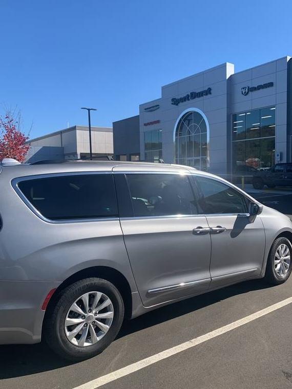 CHRYSLER PACIFICA 2017 2C4RC1BG2HR835436 image CHRYSLER PACIFICA 2017 2C4RC1BG2HR835436 image