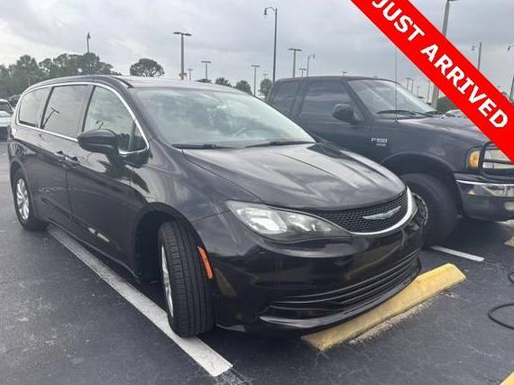 CHRYSLER PACIFICA 2017 2C4RC1DG1HR634849 image