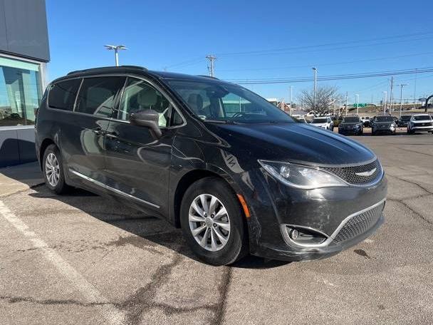 CHRYSLER PACIFICA 2017 2C4RC1BG6HR512135 image