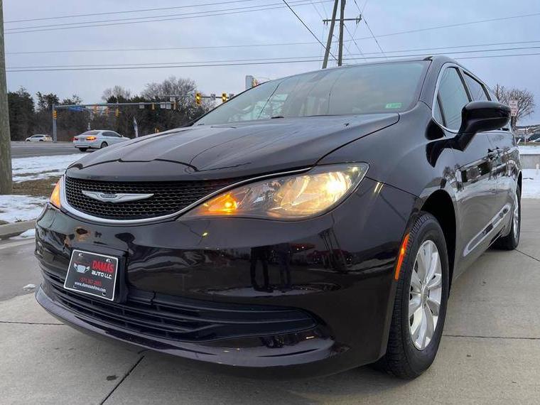 CHRYSLER PACIFICA 2017 2C4RC1DG1HR577259 image