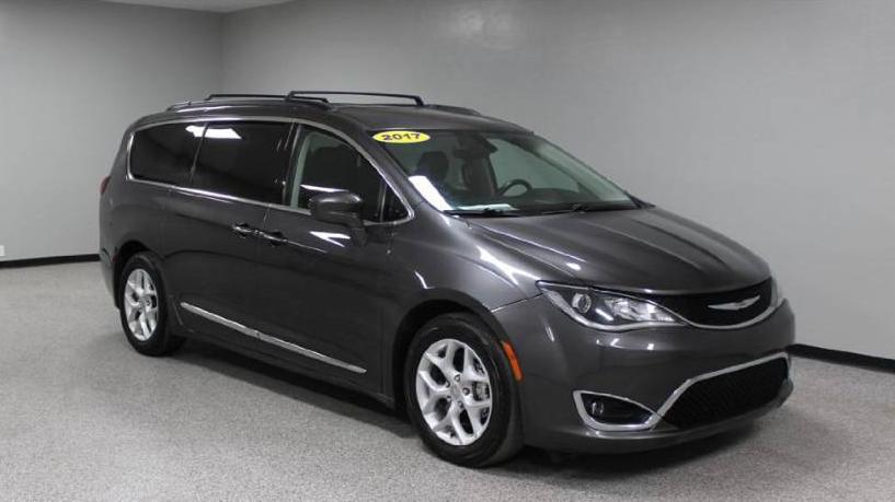 CHRYSLER PACIFICA 2017 2C4RC1BG4HR816404 image