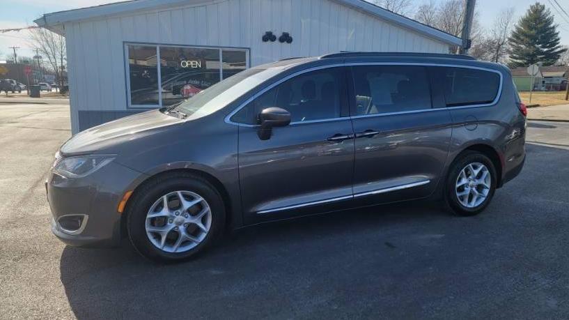 CHRYSLER PACIFICA 2017 2C4RC1BG2HR609266 image