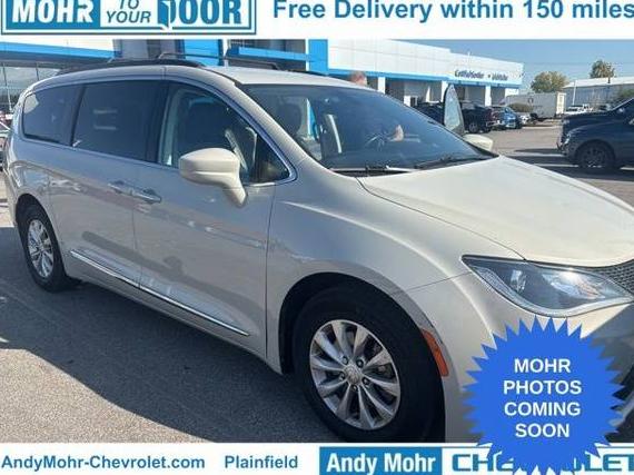 CHRYSLER PACIFICA 2017 2C4RC1BGXHR785921 image
