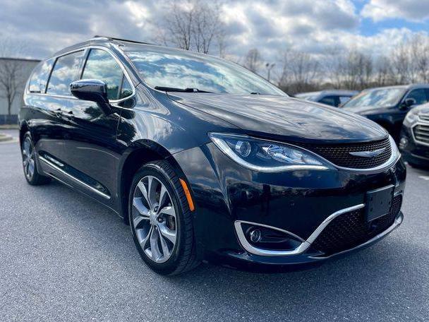 CHRYSLER PACIFICA 2017 2C4RC1GG4HR840338 image