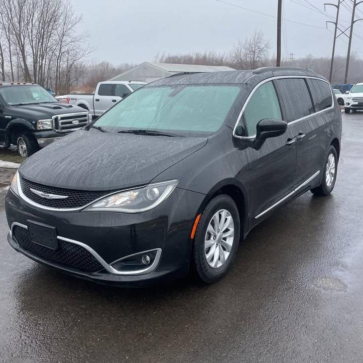 CHRYSLER PACIFICA 2017 2C4RC1BG8HR633961 image