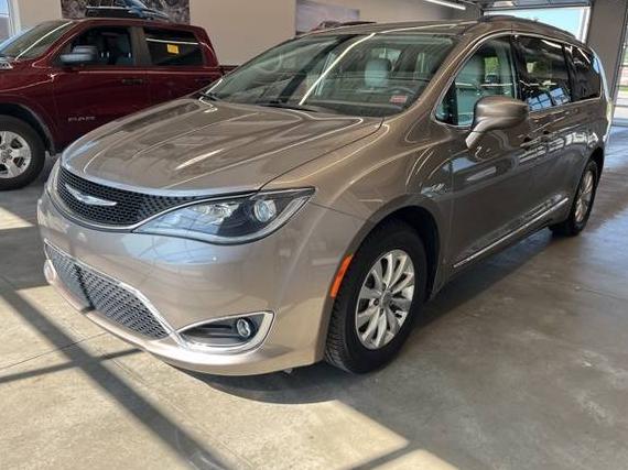CHRYSLER PACIFICA 2017 2C4RC1BG4HR833199 image