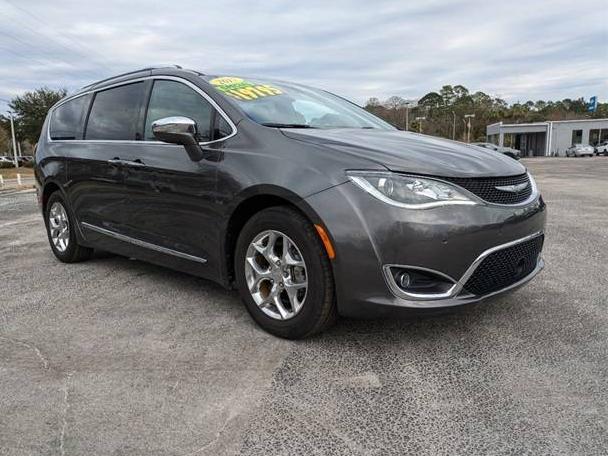 CHRYSLER PACIFICA 2017 2C4RC1GGXHR846841 image