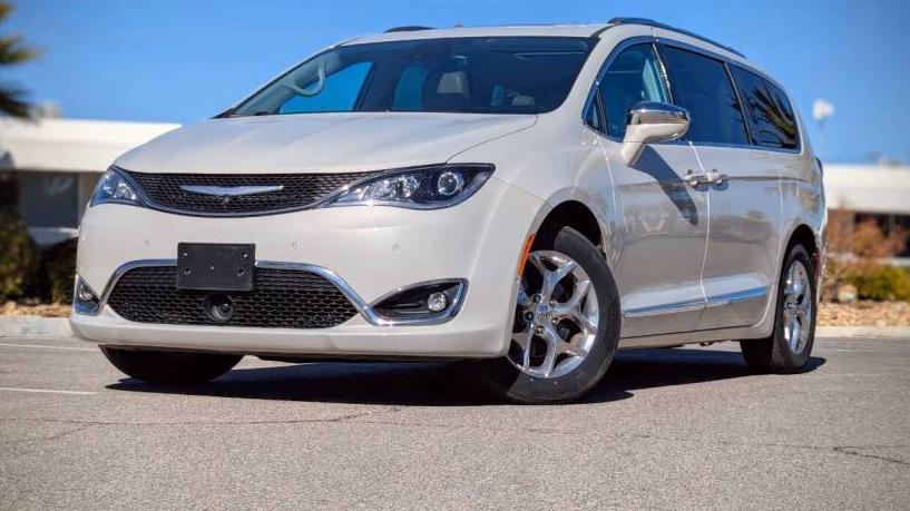 CHRYSLER PACIFICA 2017 2C4RC1GG3HR592227 image