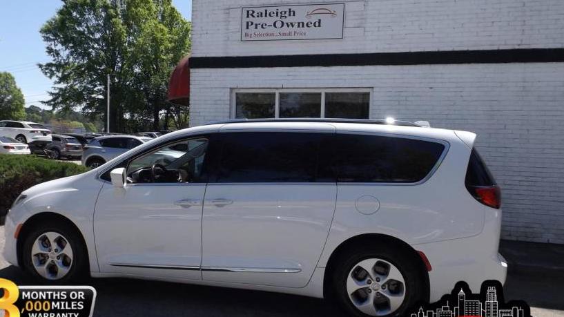 CHRYSLER PACIFICA 2017 2C4RC1EG9HR653471 image