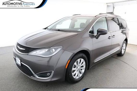 CHRYSLER PACIFICA 2017 2C4RC1BG0HR757111 image