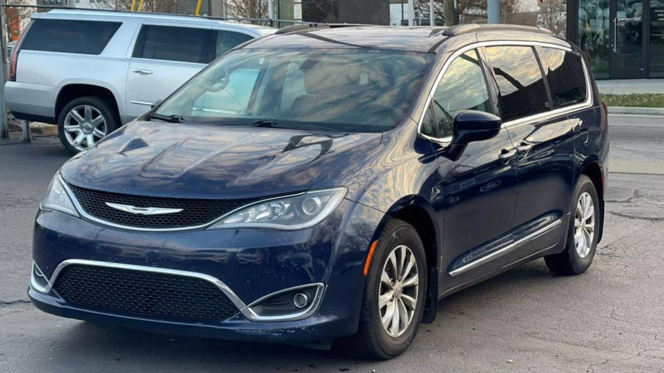 CHRYSLER PACIFICA 2017 2C4RC1BG4HR565559 image