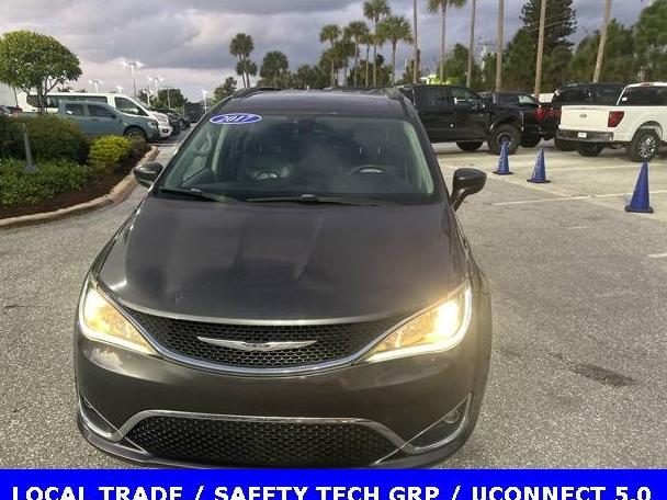 CHRYSLER PACIFICA 2017 2C4RC1BG5HR821496 image