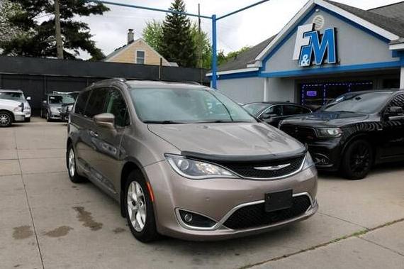 CHRYSLER PACIFICA 2017 2C4RC1EG2HR777677 image