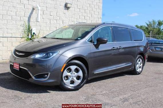 CHRYSLER PACIFICA 2017 2C4RC1EG5HR759688 image