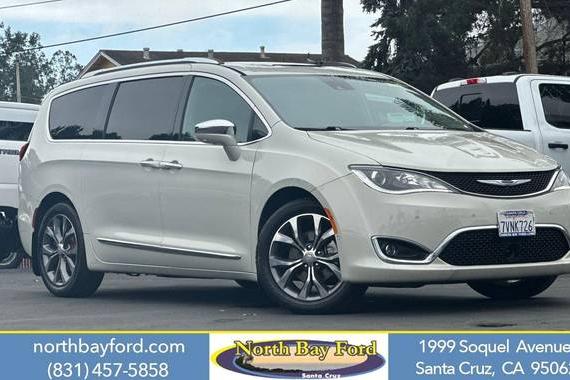 CHRYSLER PACIFICA 2017 2C4RC1GG5HR594657 image
