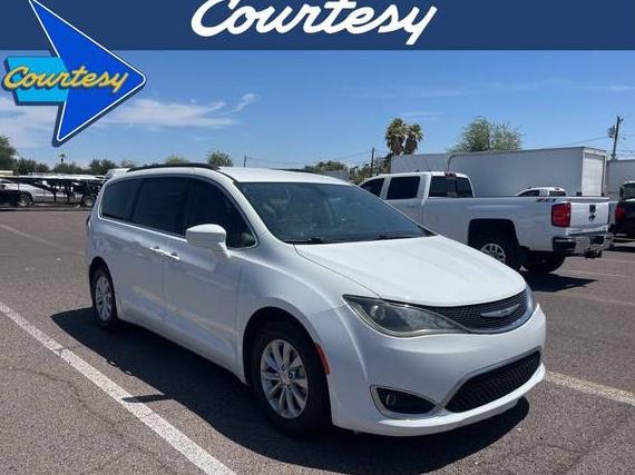 CHRYSLER PACIFICA 2017 2C4RC1BG2HR759930 image