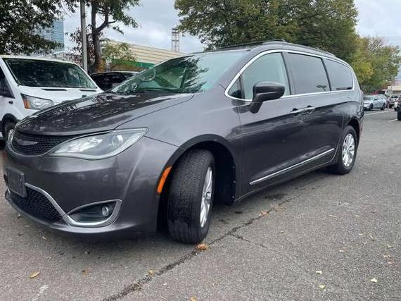 CHRYSLER PACIFICA 2017 2C4RC1BG6HR839733 image
