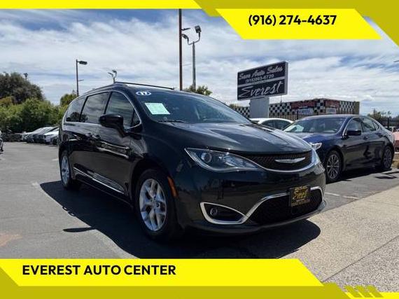 CHRYSLER PACIFICA 2017 2C4RC1EG7HR622946 image