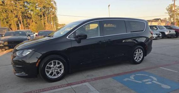 CHRYSLER PACIFICA 2017 2C4RC1DG5HR502452 image