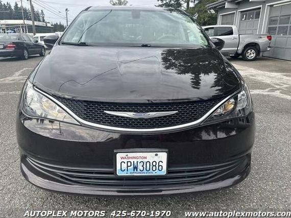 CHRYSLER PACIFICA 2017 2C4RC1DG8HR609527 image