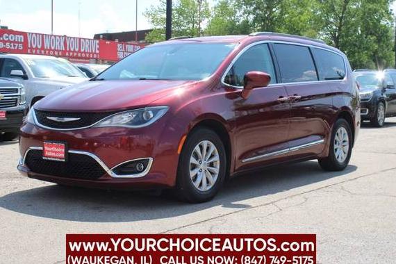 CHRYSLER PACIFICA 2017 2C4RC1BG4HR527118 image
