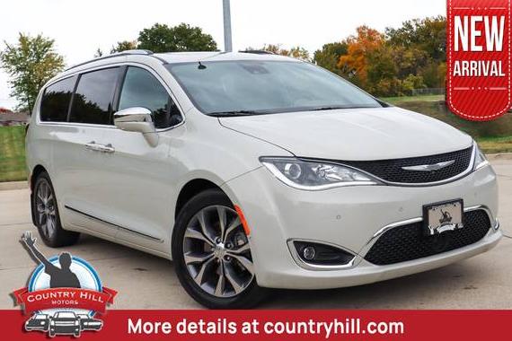 CHRYSLER PACIFICA 2017 2C4RC1GG1HR584224 image