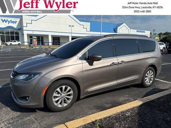 CHRYSLER PACIFICA 2017 2C4RC1BG6HR535284 image
