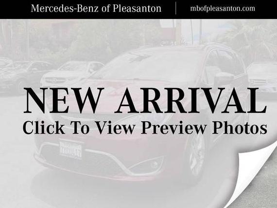 CHRYSLER PACIFICA 2017 2C4RC1GG2HR734020 image