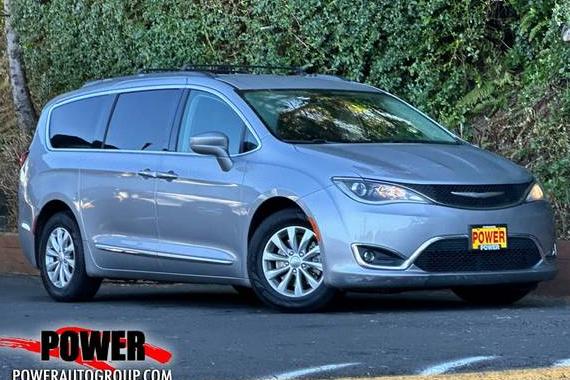 CHRYSLER PACIFICA 2017 2C4RC1BG9HR831559 image