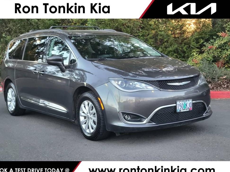 CHRYSLER PACIFICA 2017 2C4RC1BG0HR532722 image