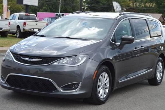 CHRYSLER PACIFICA 2017 2C4RC1BG8HR598905 image